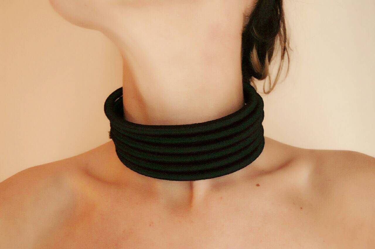 DOLORES necklace red