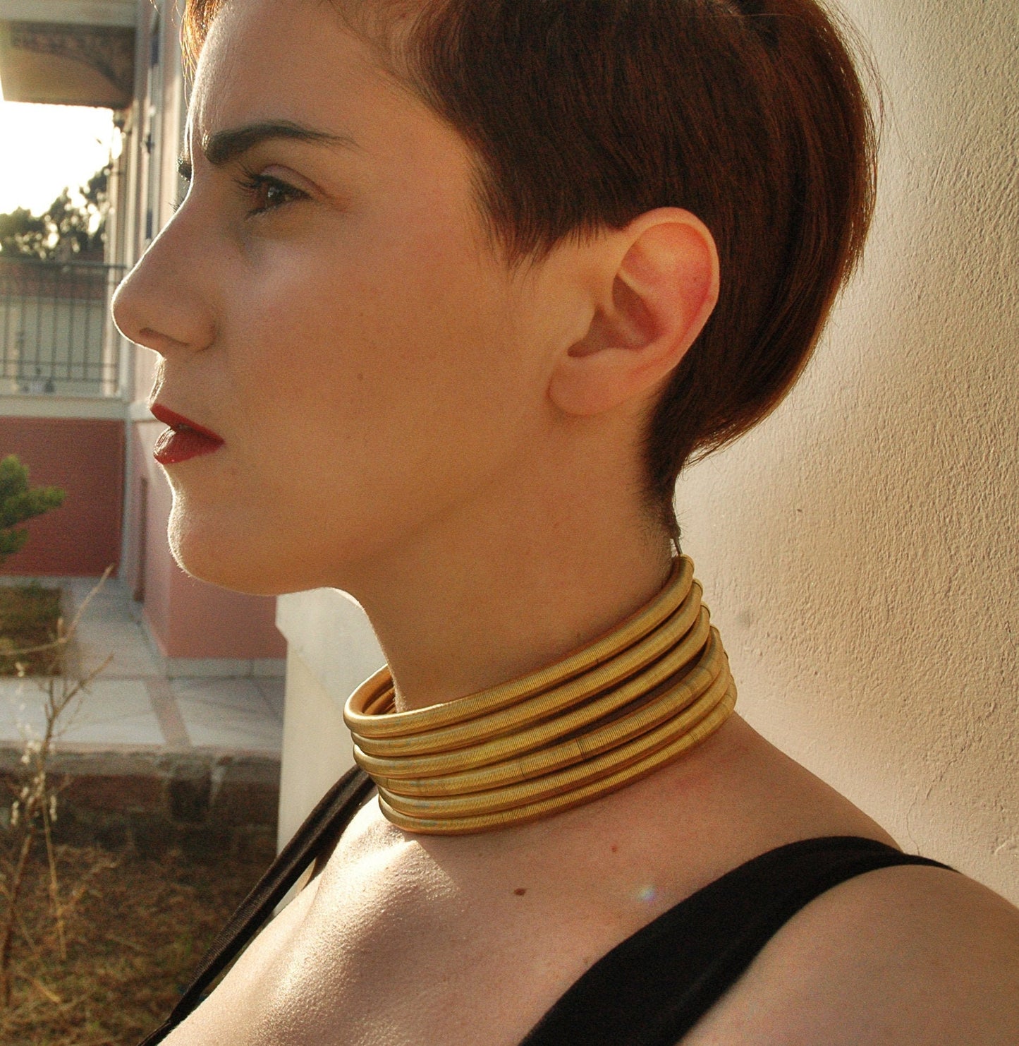 NAKOMA choker