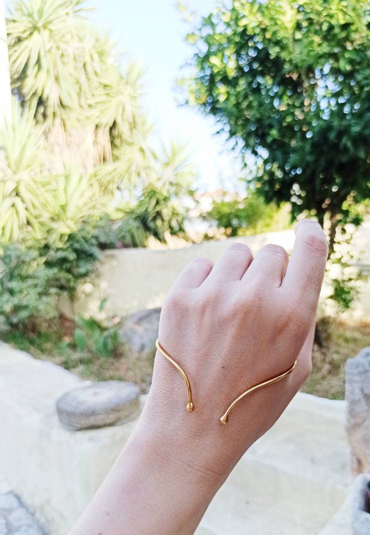 KLIMENIA palm cuff