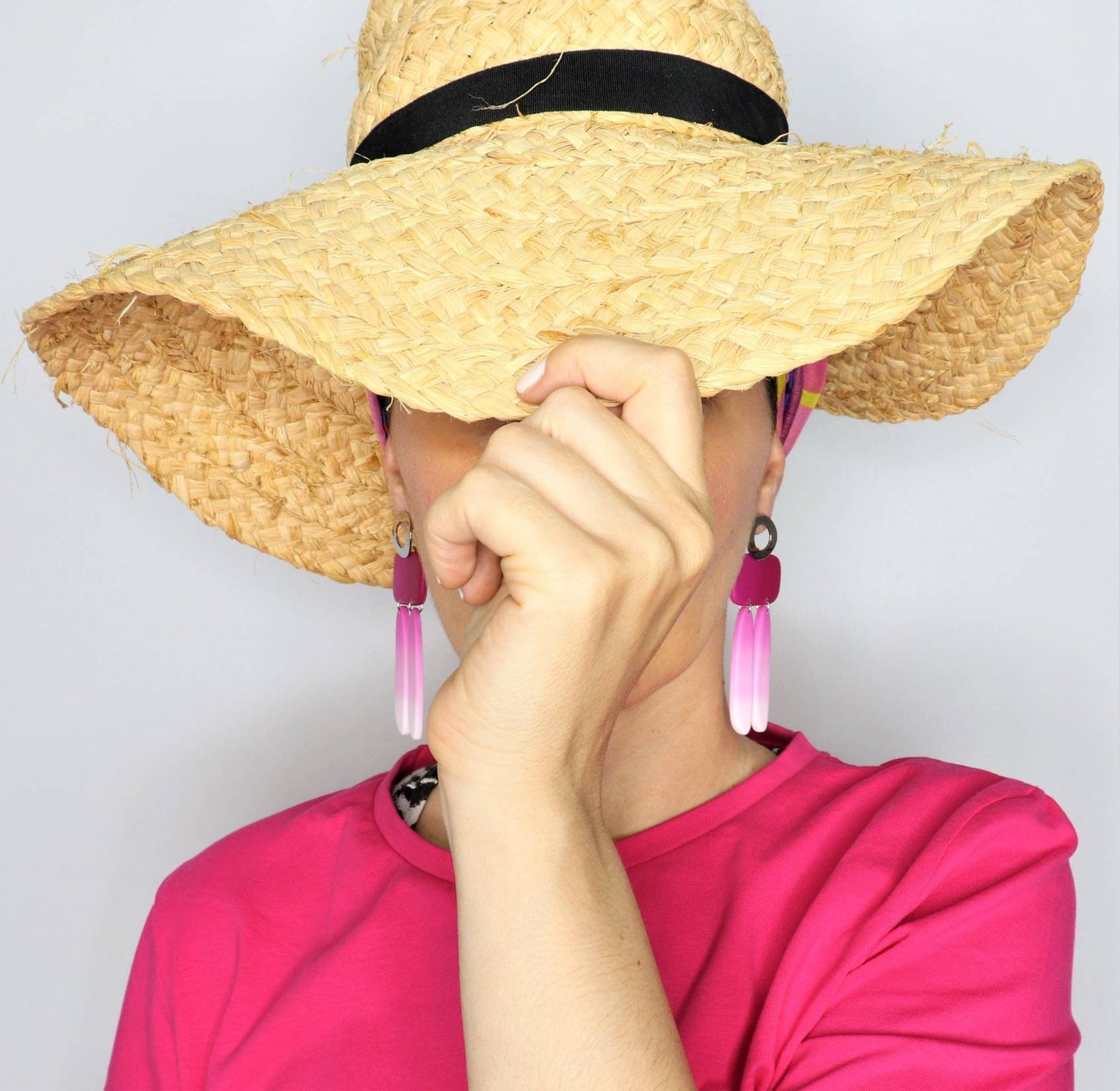 LOLA organic shape earrings